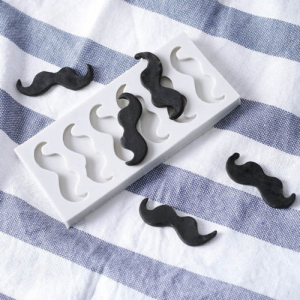 6 Mustasch SIlikonform